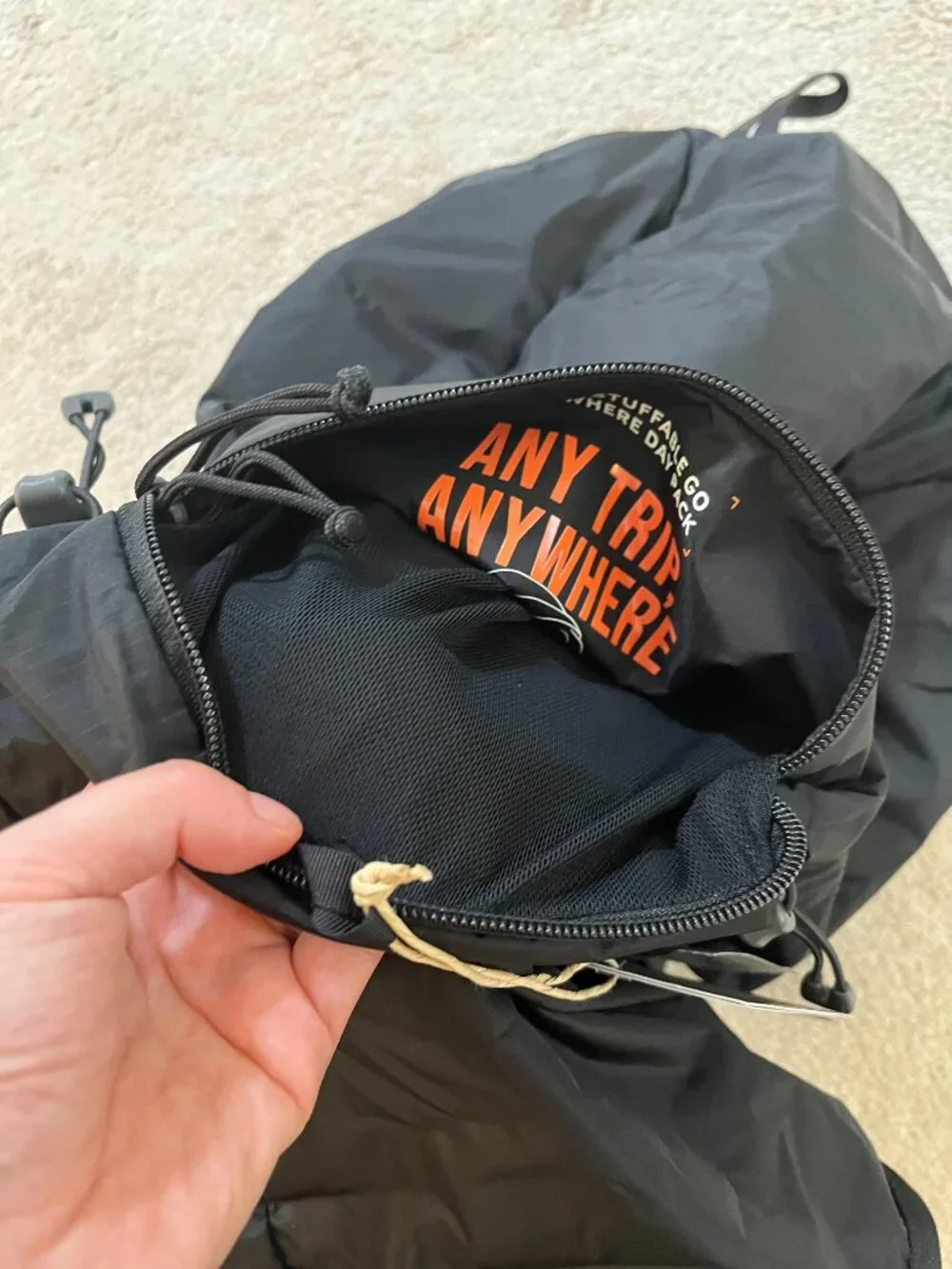 New NWT Mystery Ranch In & Out 25 Backpack Black Packable 25L Travel Lightweight